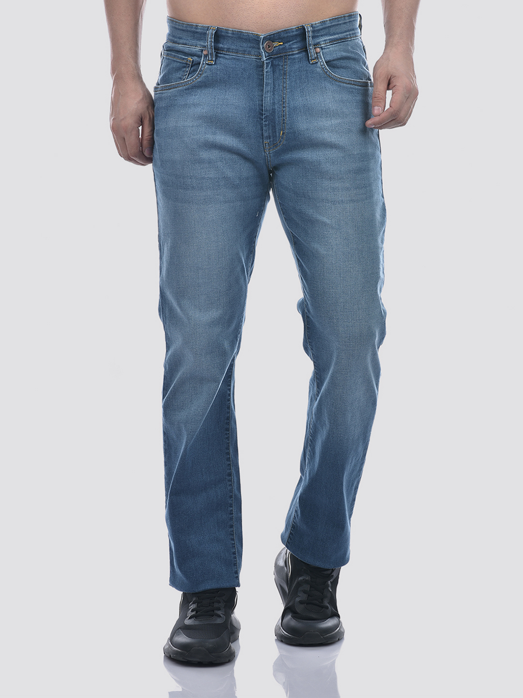 Numero Uno Men Light Indigo Regular Fit Sustainable Jeans